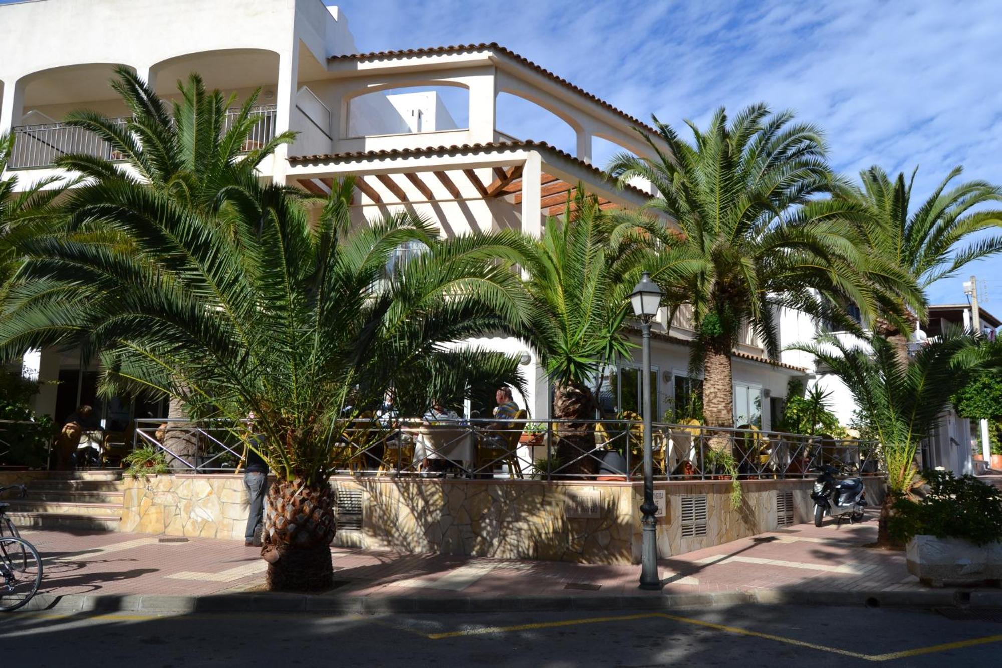 Hostal Leo d'Or Cala D´Or Exterior foto
