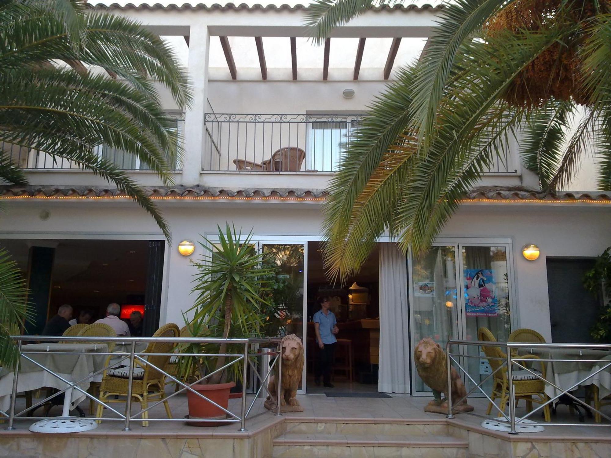 Hostal Leo d'Or Cala D´Or Exterior foto