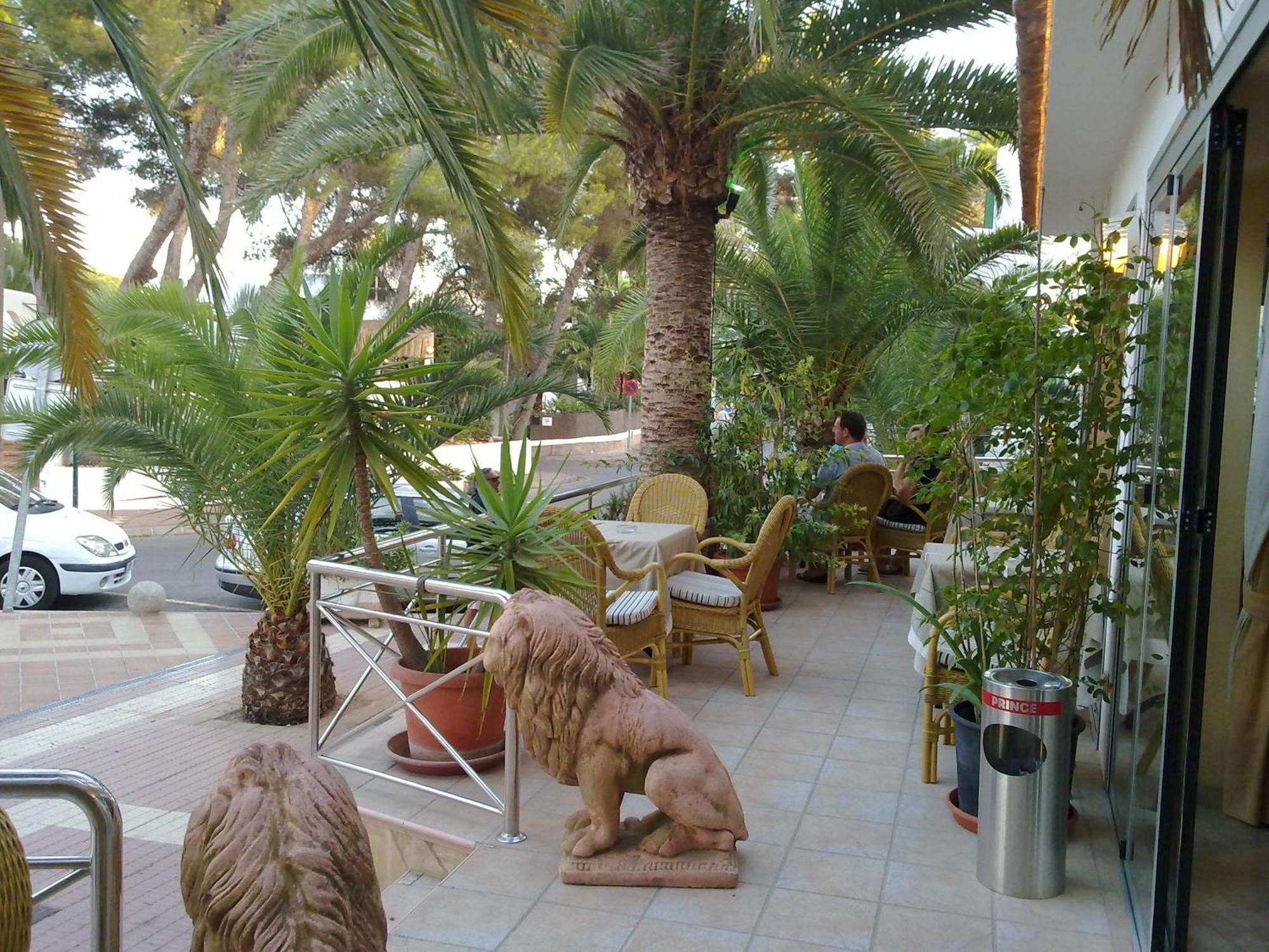 Hostal Leo d'Or Cala D´Or Exterior foto