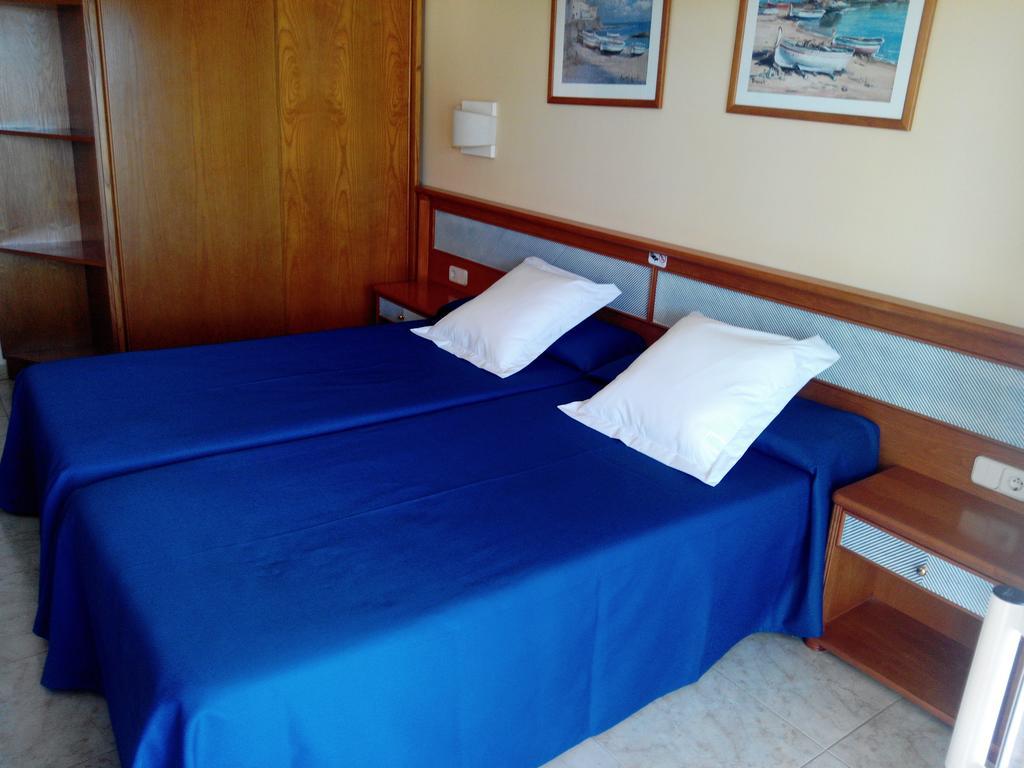 Hostal Leo d'Or Cala D´Or Habitación foto