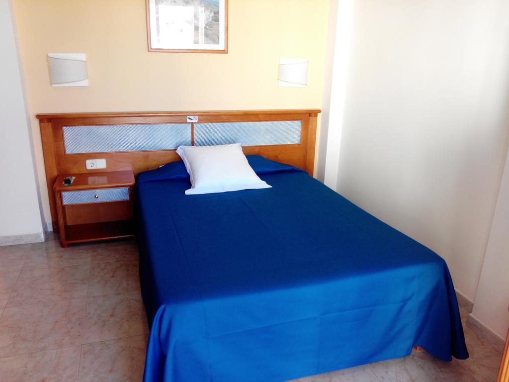 Hostal Leo d'Or Cala D´Or Habitación foto